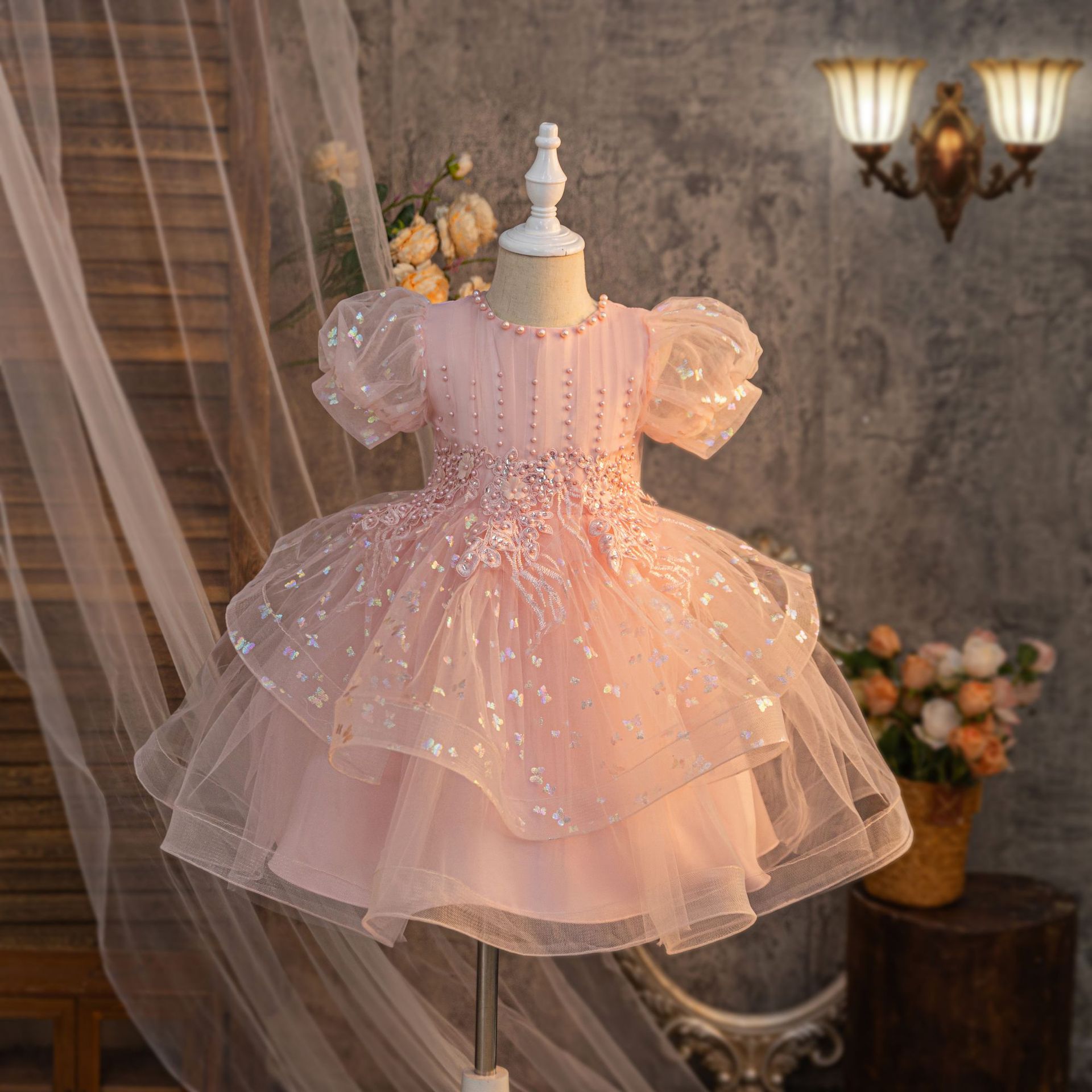 Flower Girl's Pink Ruffled Wedding Dress Puff Sleeves Princess Dress