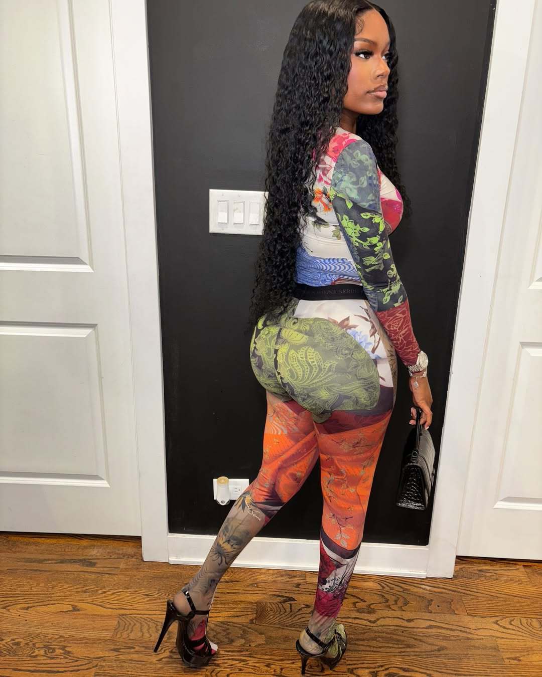 Women Contrast Printed Long Sleeve Round Neck Top and Pants Two Piece Set