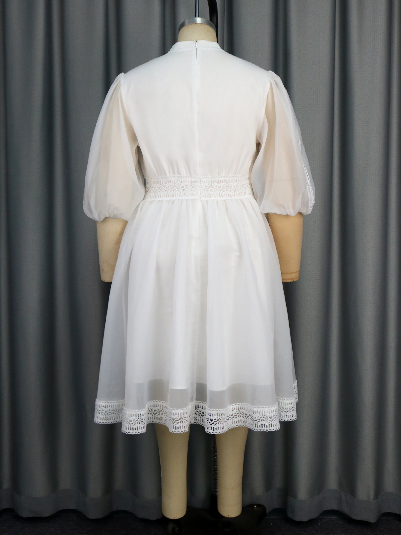 Plus Size Women Half-High Neck Lantern Sleeve Dress