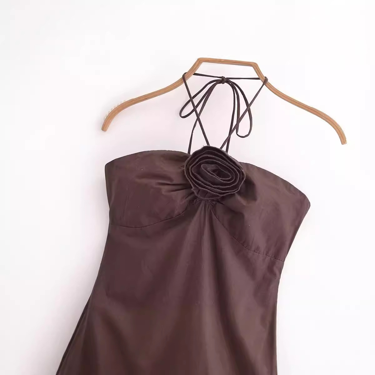 Women summer solid sleeveless Halter Neck lace-up flower dress