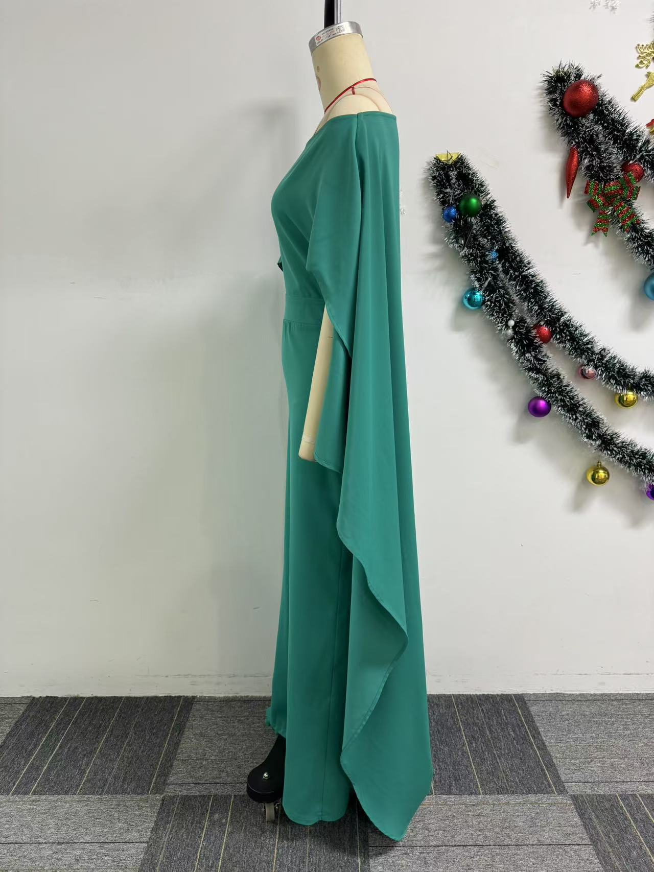 Women Solid Slash Shoulder Wide Leg Jumpsuit