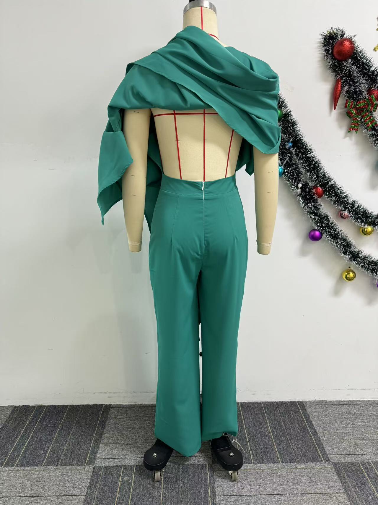 Women Solid Slash Shoulder Wide Leg Jumpsuit