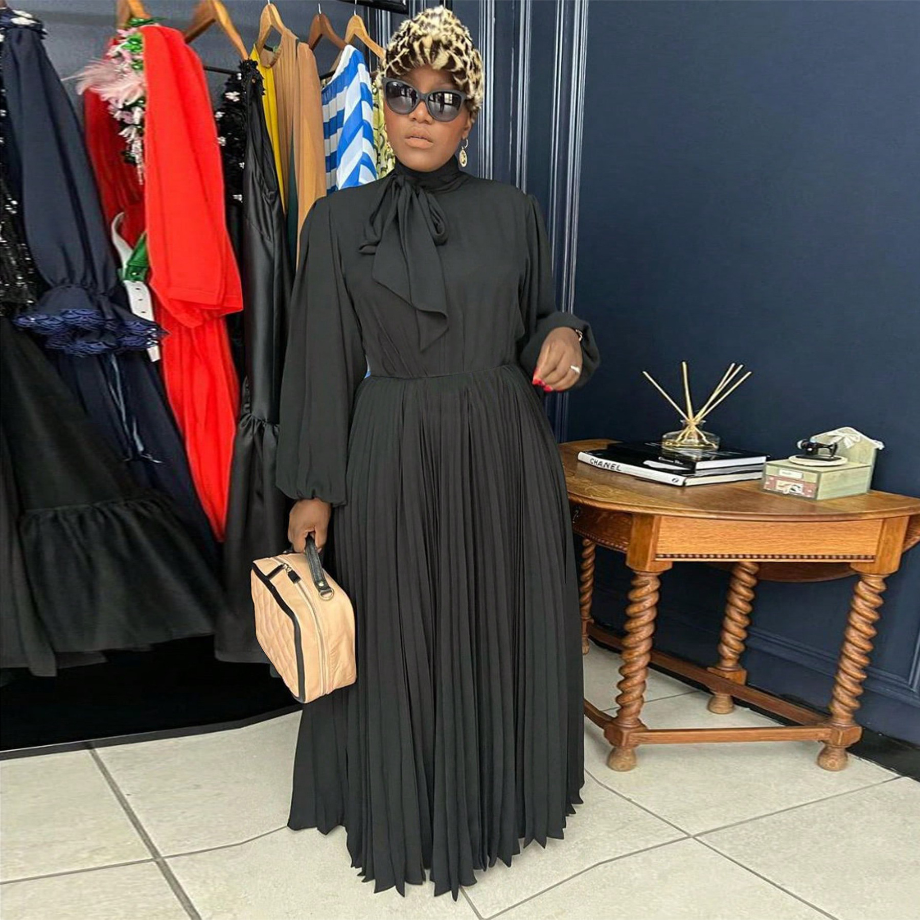 Women Long Sleeve Pleated Black Dress