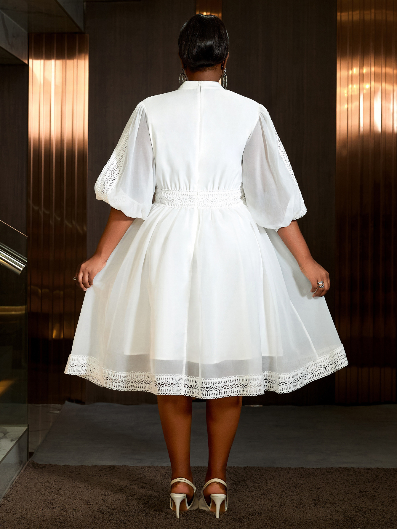 Plus Size Women Half-High Neck Lantern Sleeve Dress