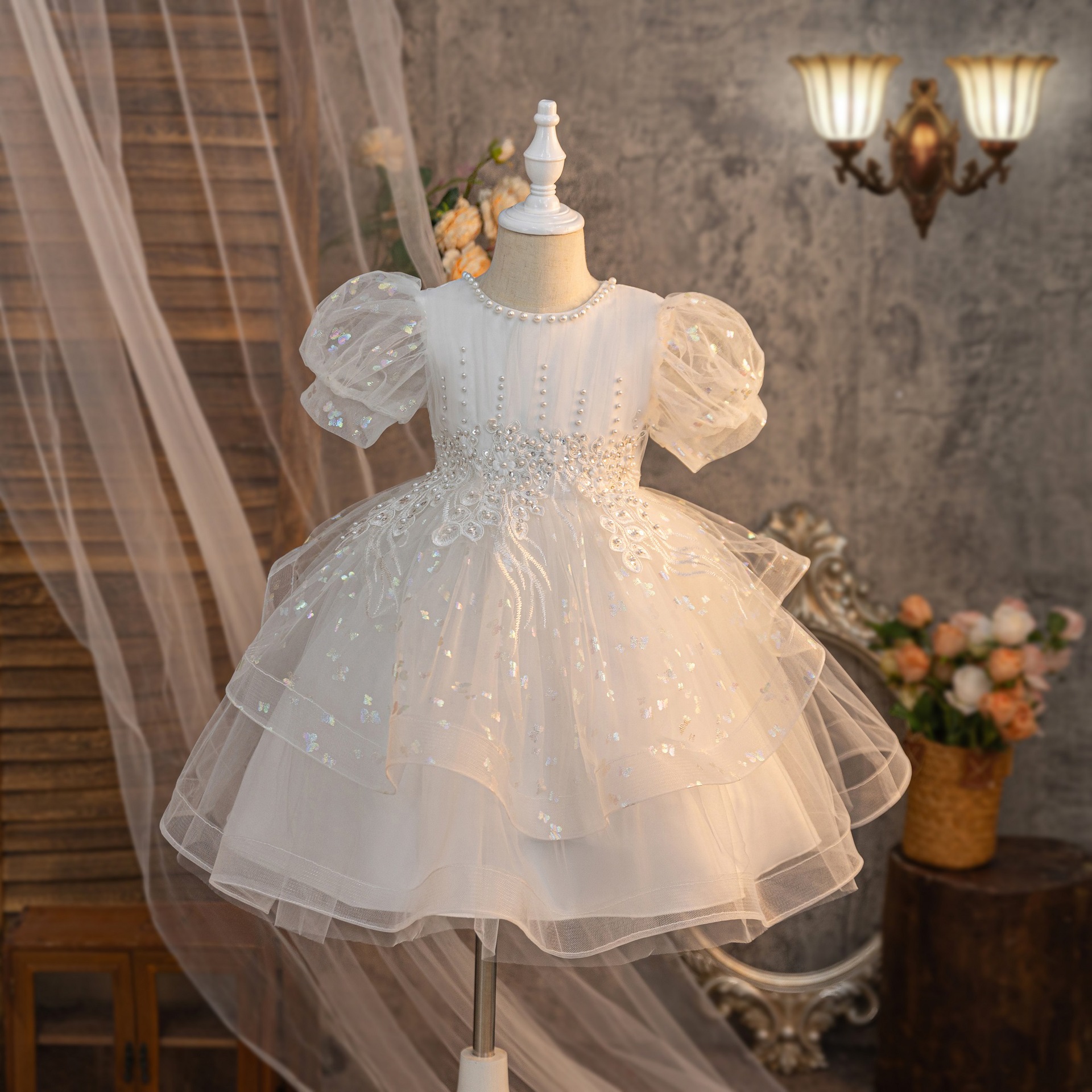 Flower Girl's Pink Ruffled Wedding Dress Puff Sleeves Princess Dress