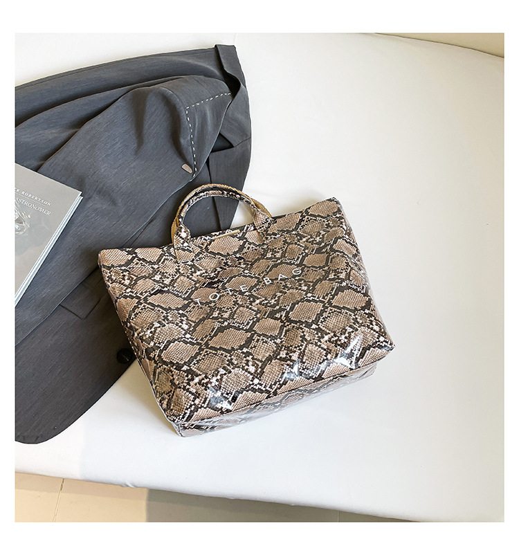 Women Trendy Tote Spring Handbag Snakeskin Shoulder Bag