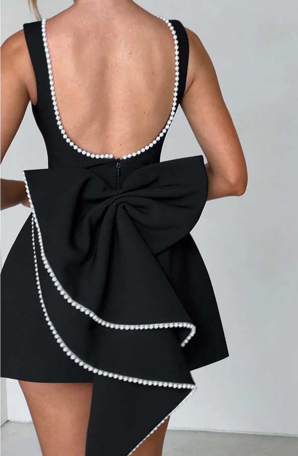 Women Summer Pearl Edge Backless Dress