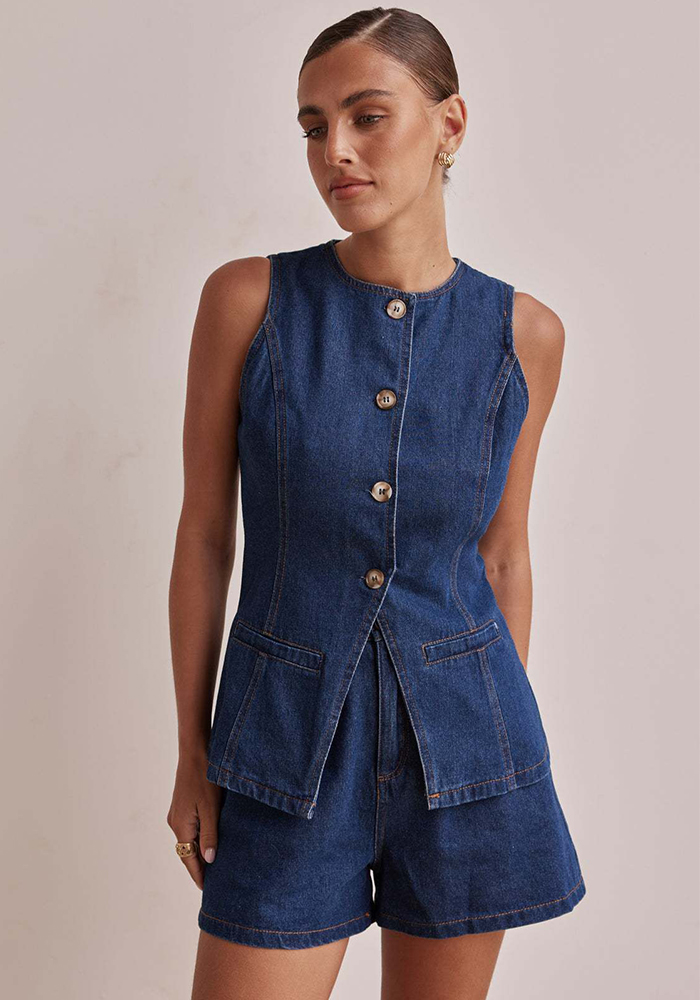 Spring/Summer Fashion Sleeveless Slim Waist Vest High-Waist Loose Denim Shorts Set
