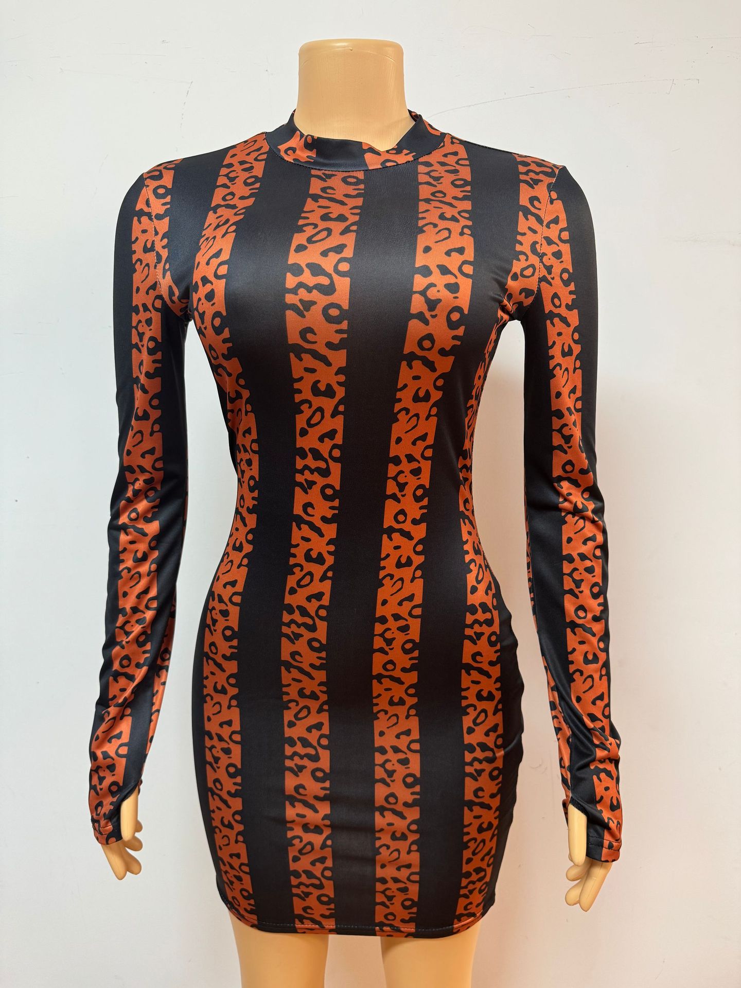 Striped Print Sexy Round Neck Long-Sleeve Bodycon Dress
