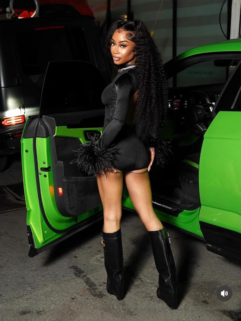 Women's Spring/Summer Round Neck Long-Sleeve Feather Short Romper