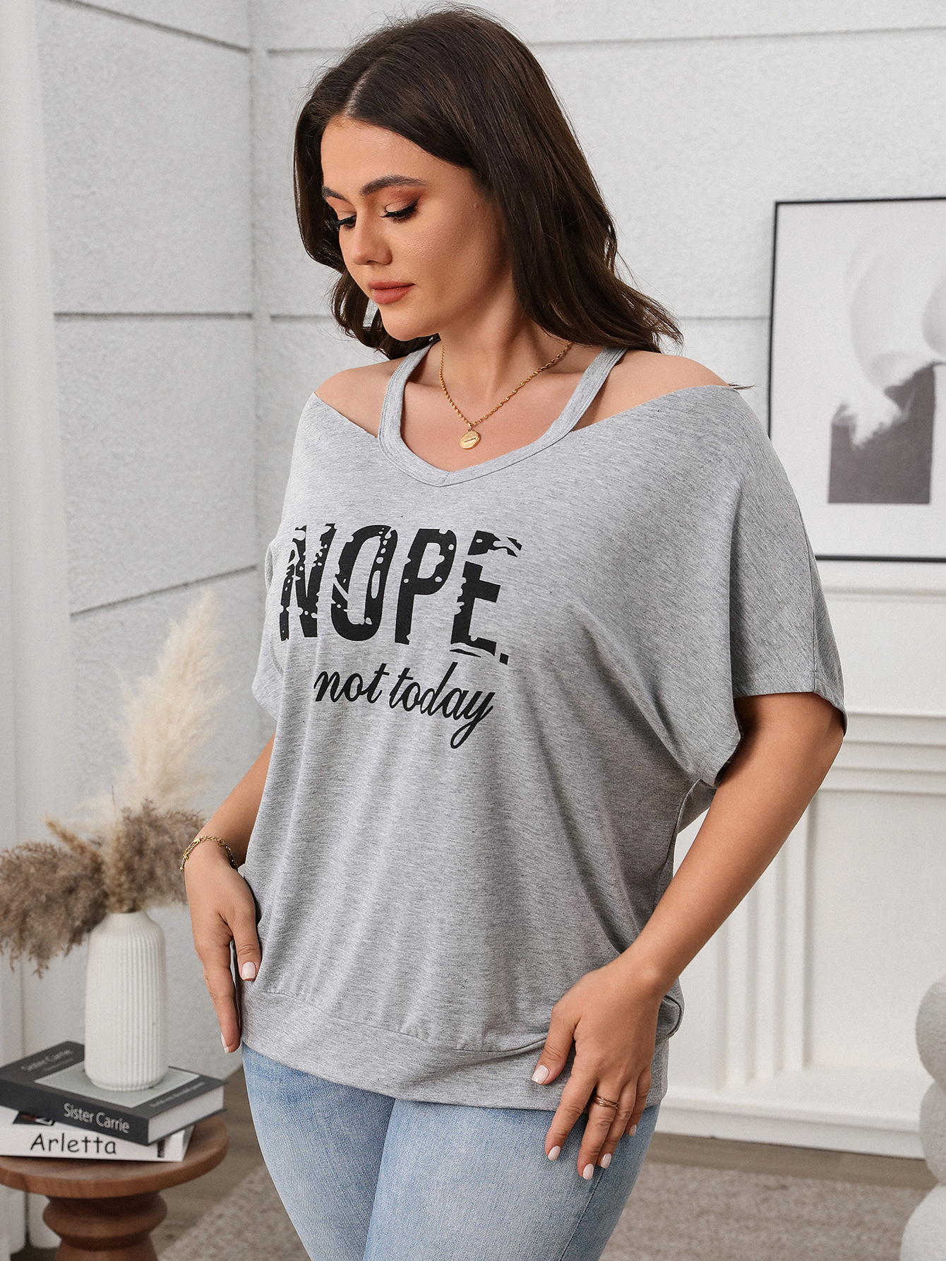 Spring Casual Plus Size Women's Short-Sleeve Off-Shoulder Top