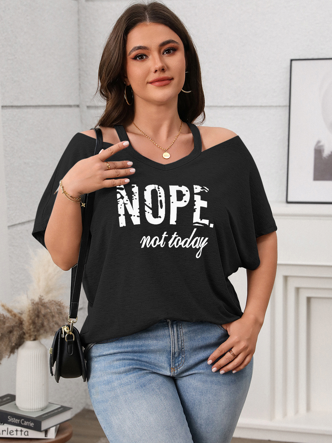 Spring Casual Plus Size Women's Short-Sleeve Off-Shoulder Top