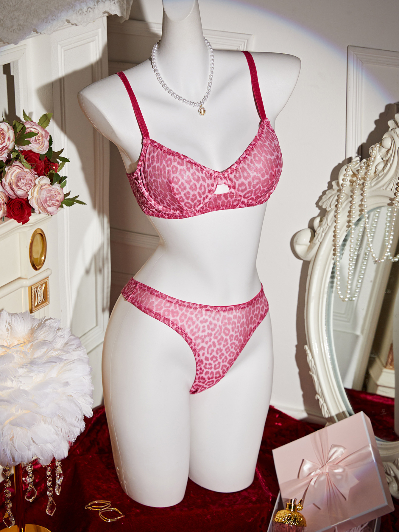 Sexy Lingerie Leopard Bra and Thong Two-Piece Set